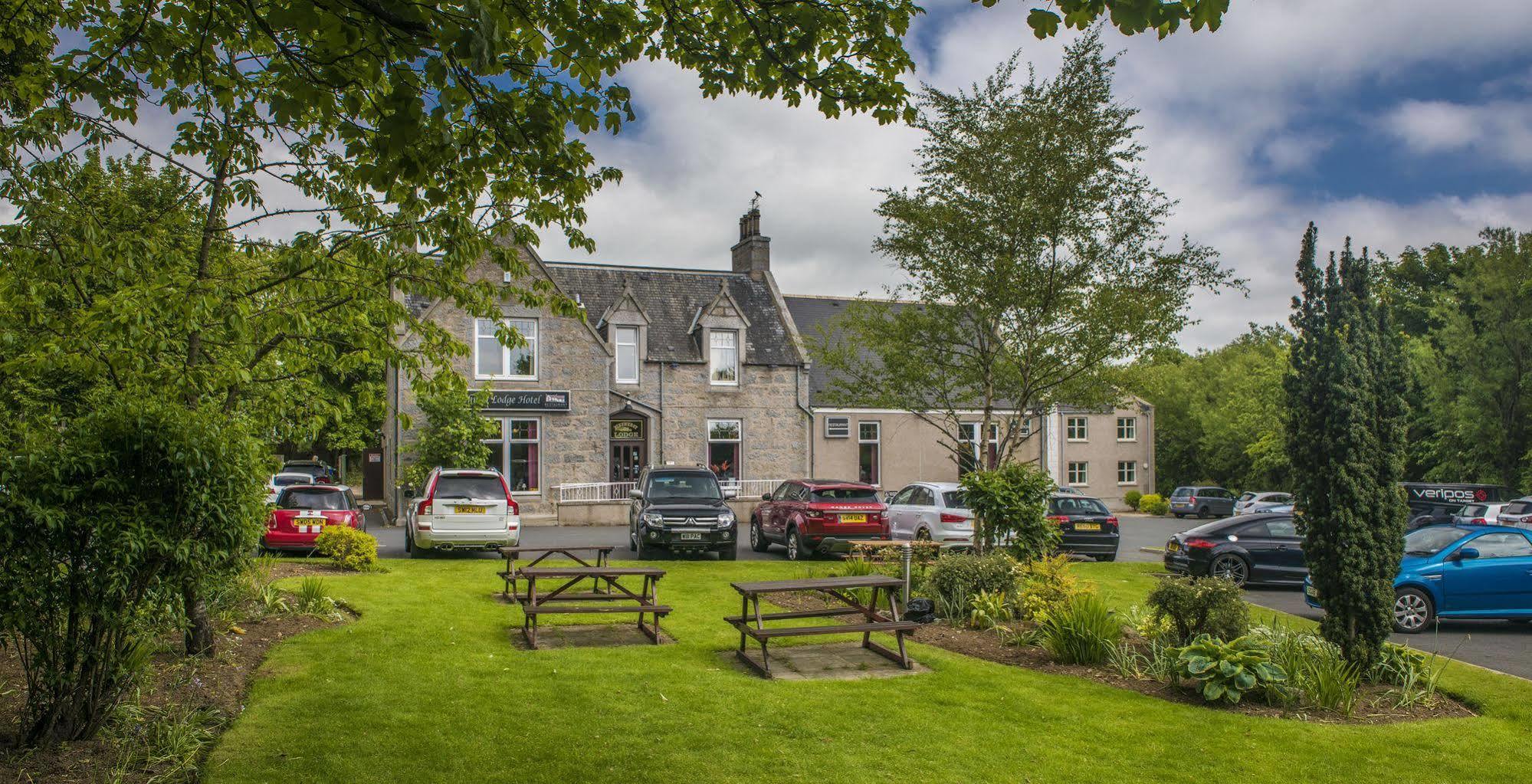 Pinehurst Lodge Hotel -Dyce, Aberdeen Exterior photo