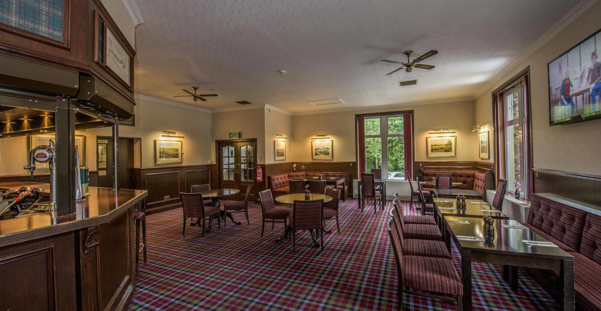 Pinehurst Lodge Hotel -Dyce, Aberdeen Exterior photo